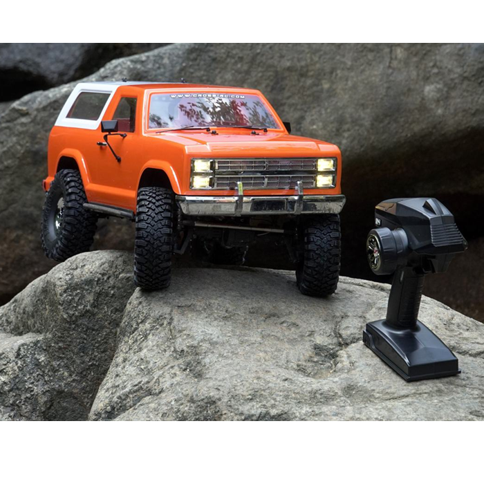 Cross on sale RC AT4 1/10 crawler / trail truck 2speed locking diffs roller. Not axial