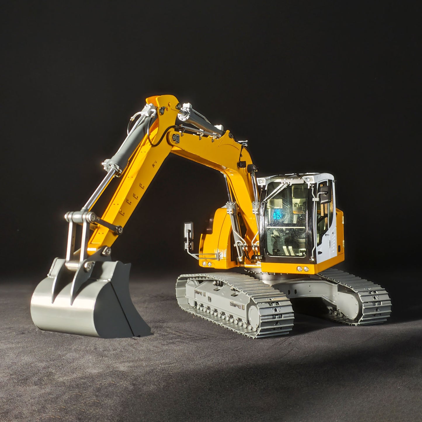 1/14 RC Hydraulic Excavator R920 JDM-208 Metal Remote Control Digger Model Sound