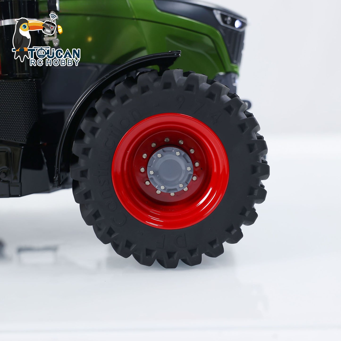 LESU 1/16 4X4 Fendt 1050 RC Tractors Metal Chassis Ready to Run Car Differential Lock Model FrSky ST8 ESC Servo Motor DIY Vehicle