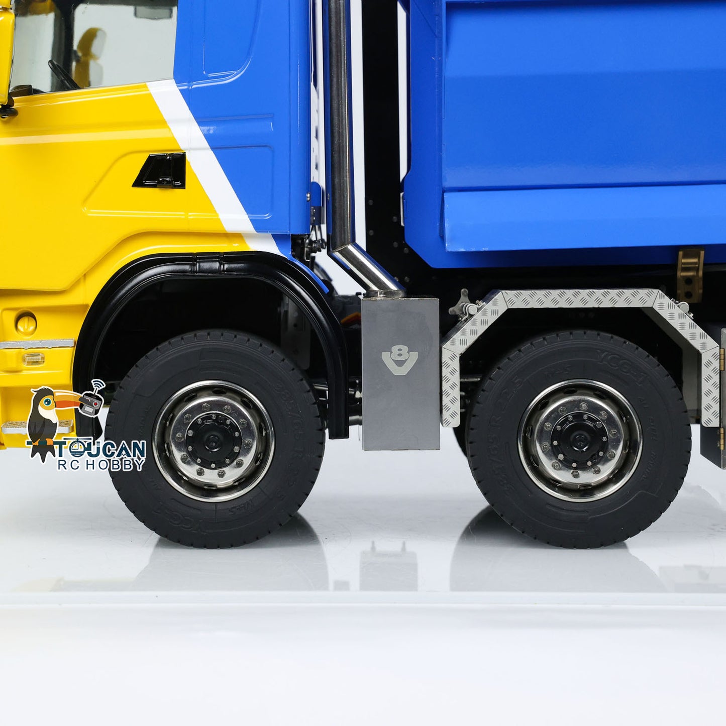 Metal 1/14 Hydraulic RC Dump Truck 8x8 Full Dumper Car With U-shaped High Bucket Differential Lock Axles SC Emulated Car Models