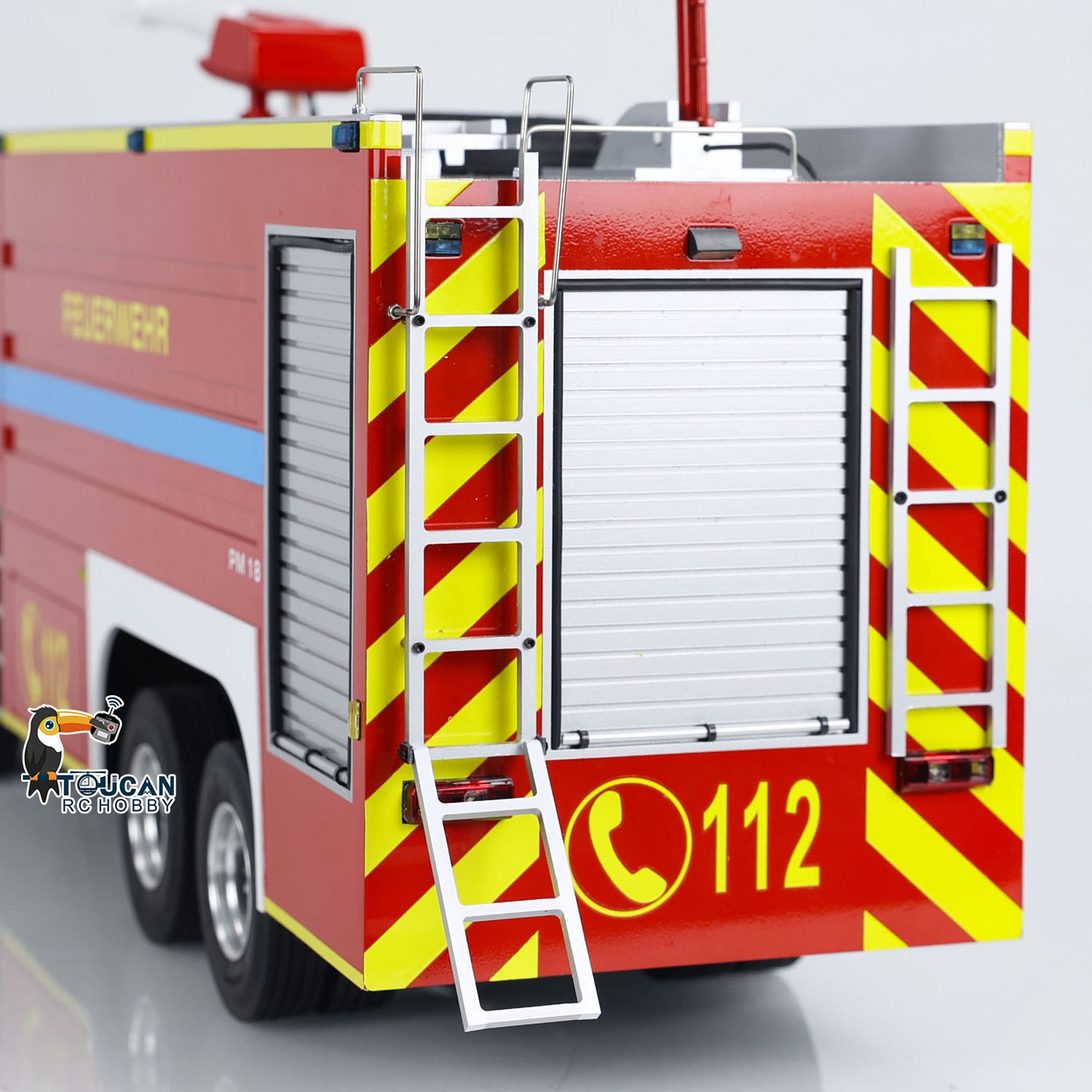 1/14 RC Fire Fighting Truck 8x8 Radio Control Fire Car Light Sound Metal Chassis Assembled and Painted Motor ESC Servo