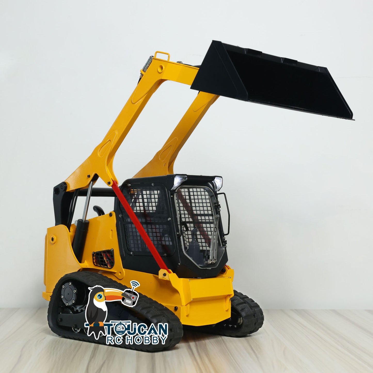 1/14 RC Hydraulic Skid-Steer Tracked Loader SM770 Remote Control Car Light Sound