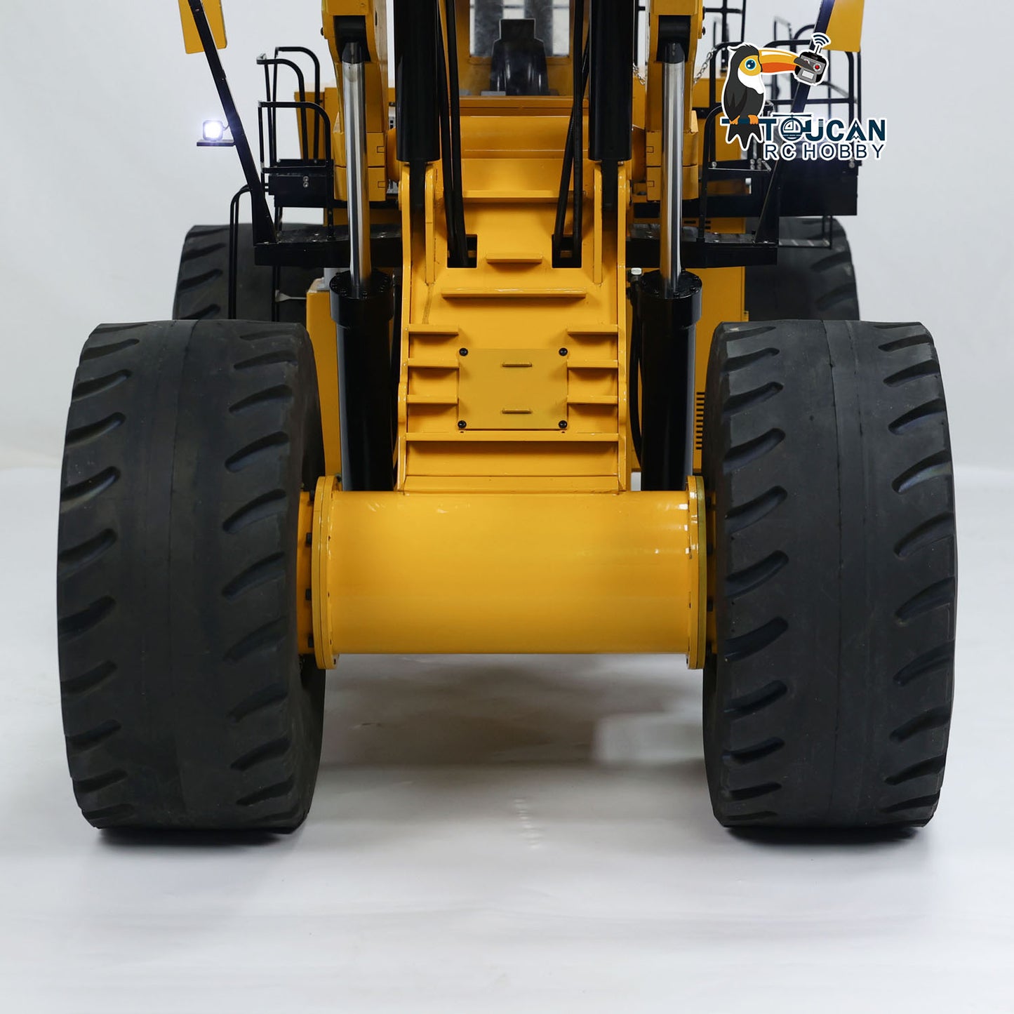 TOUCAN 1/14 Scale L2350 RC Hydraulic Loader Heavy Duty RTR Radio Control Construction Vehicle ESC Servo Motor Smoking Unit