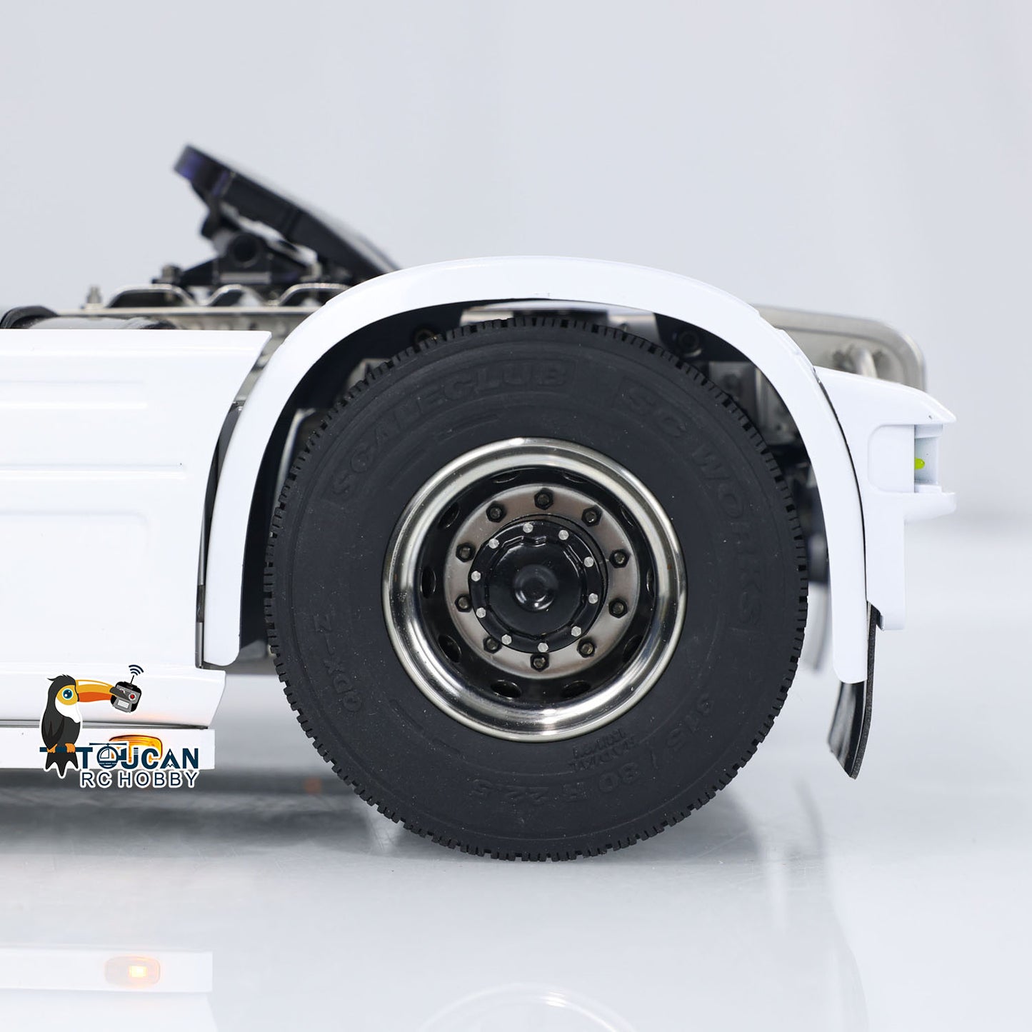 NEW Customized 1/14 RC Tractor Truck 4x4 RTR Transport Vehicle Metal Chassis R730 With Smoke 3-speed Gearbox Lights Sound ST8 Radio