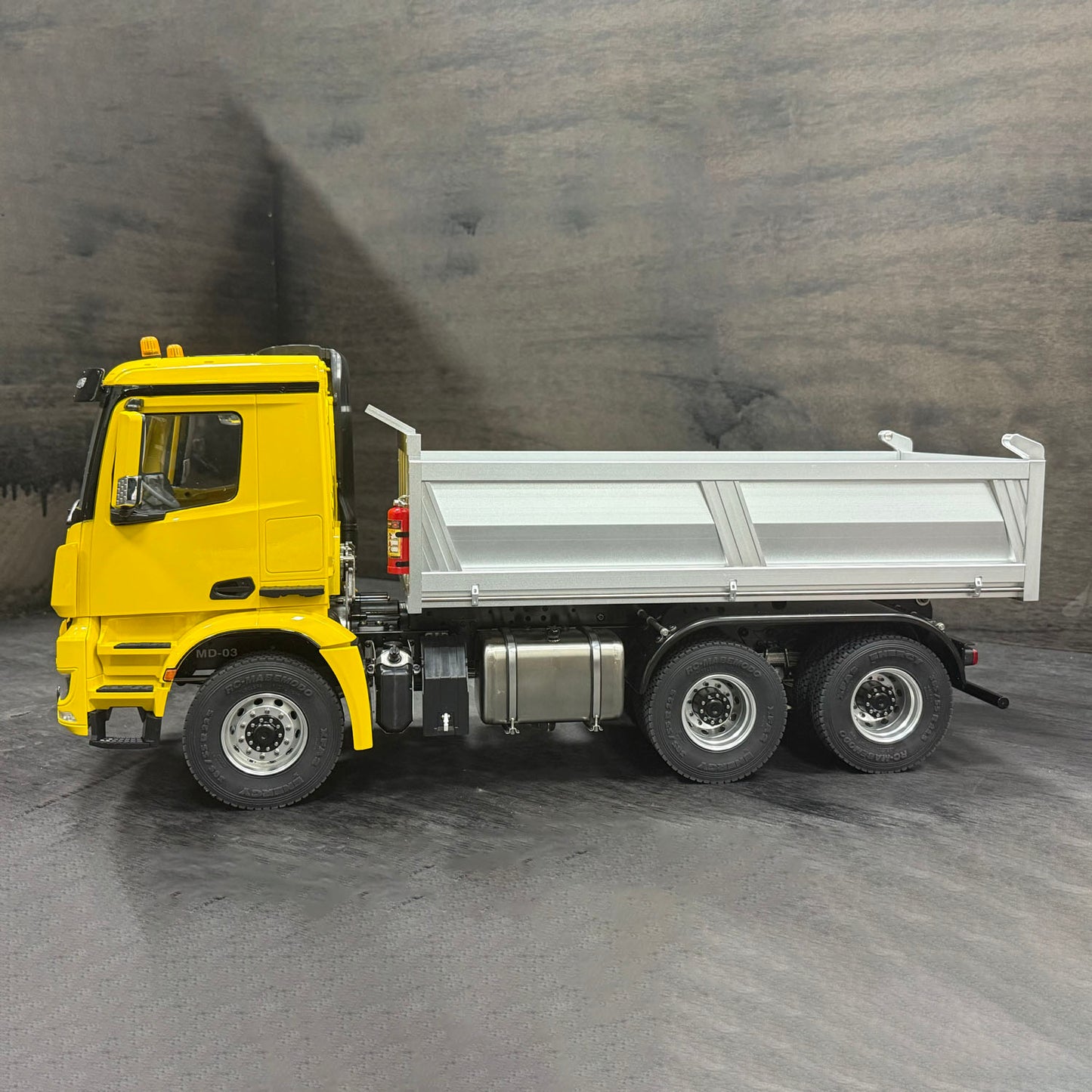 3348 Metal Chassis RTR 1/14 RC Hydraulic Dumper 2Speed Remote Control Tipper Car NO Lock Differential Light Sound Radio Battery