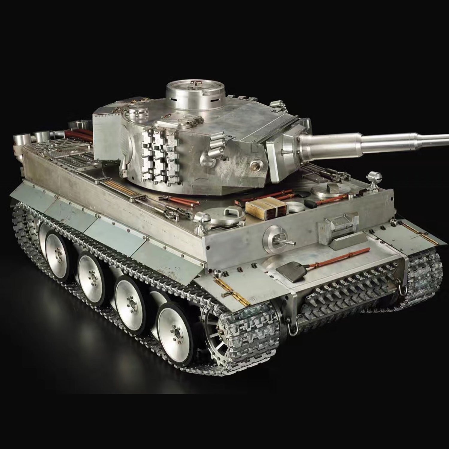 Henglong 1/6 Scale Full Metal German Tiger I RTR RC Tank 3818